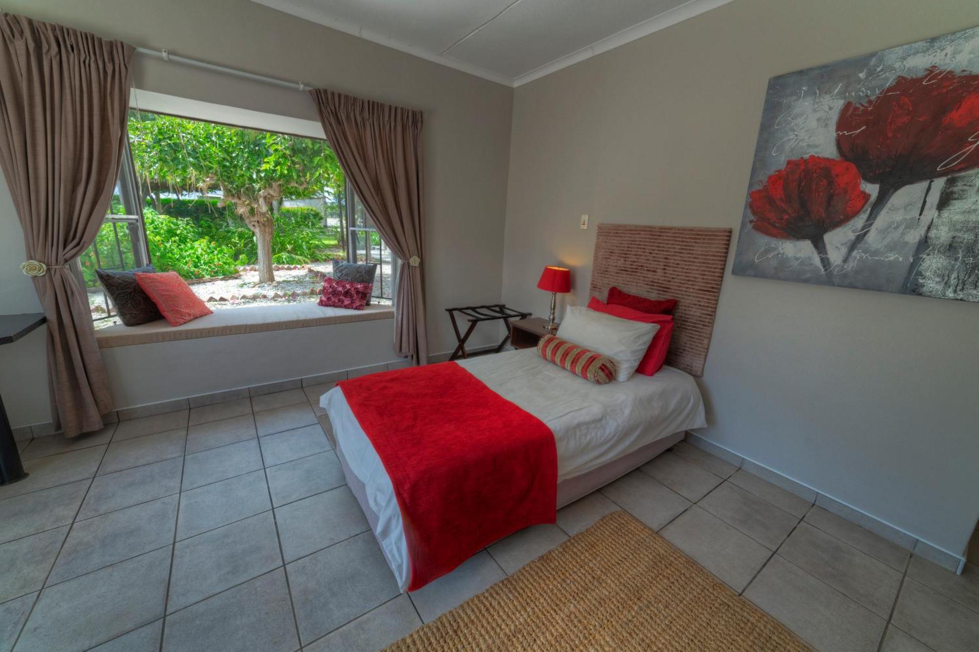 Khoi-Khoi Guesthouse Otavi Extérieur photo